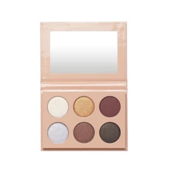 KKW Glitz & Glam palette New ✨ - Picture 2 of 7